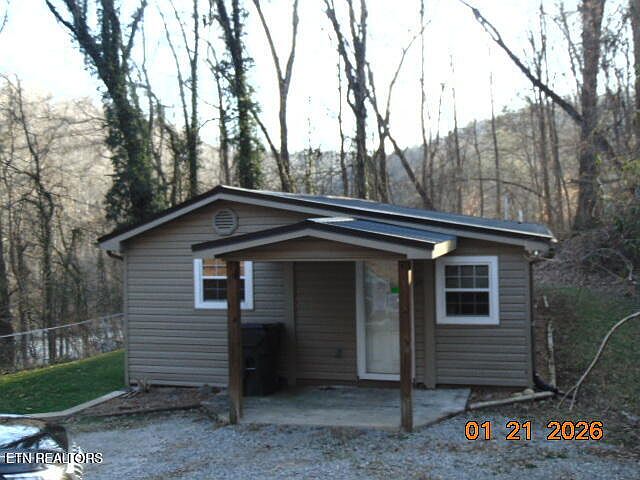 1st image of 129 Moore Ln