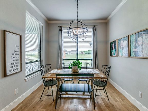 5th image of 1525 Tree Haven Ct