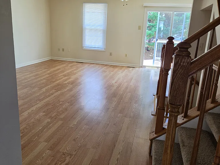 11 Fencerow Ct — Photo 32