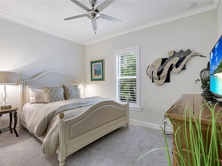 5831 Haiti Dr — Photo 12