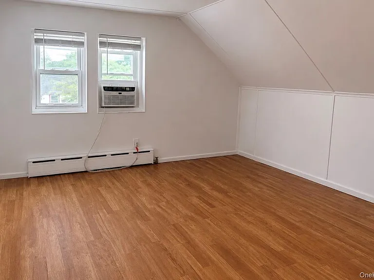 49 Hempstead Ave — Photo 11