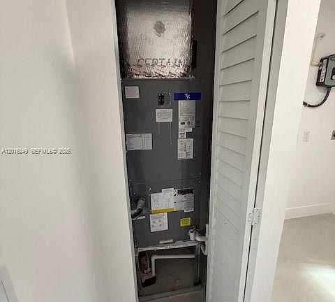 5th image of 328 NE 57th St