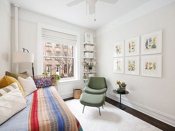 4th image of 62 Pierrepont St APT 2A