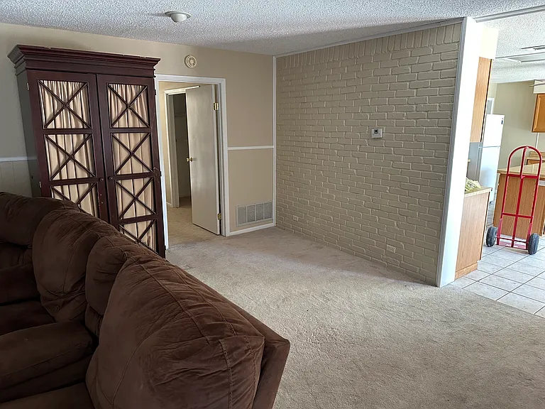2729 Tanglewood Dr — Photo 6