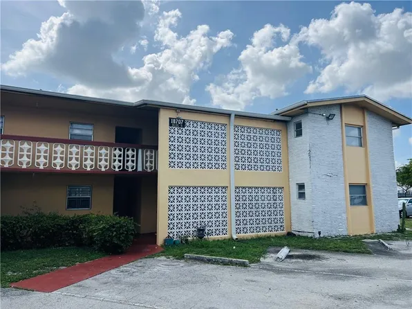 18707 NE 2nd Ave #919, Miami, FL 33179