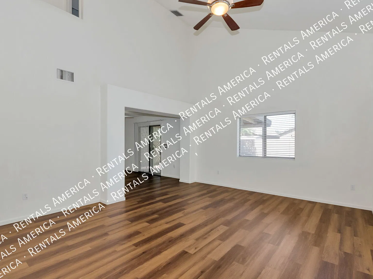Location is everything! — Photo 4