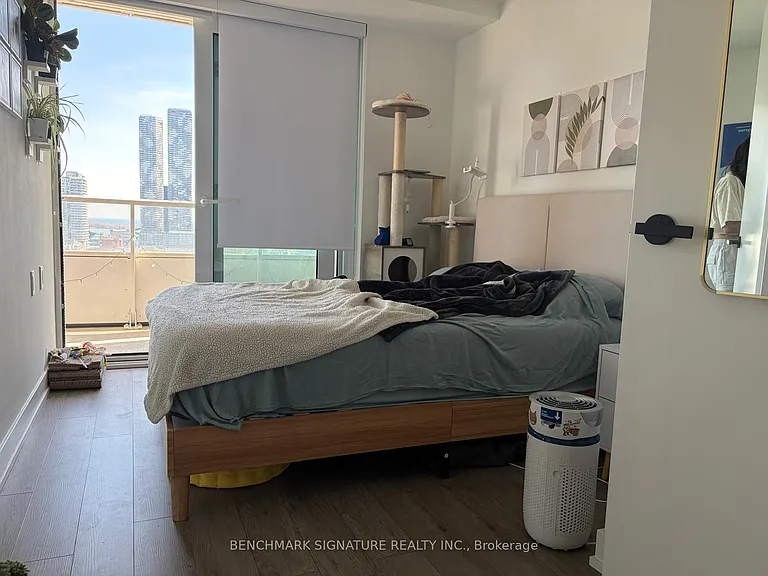 88 Queen St E #1703 — Photo 6