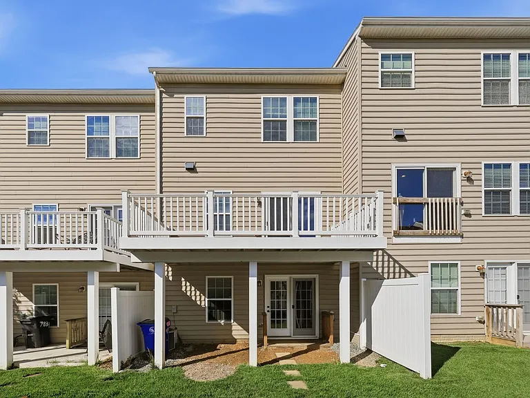 7833 Wormans Mill Rd — Photo 43