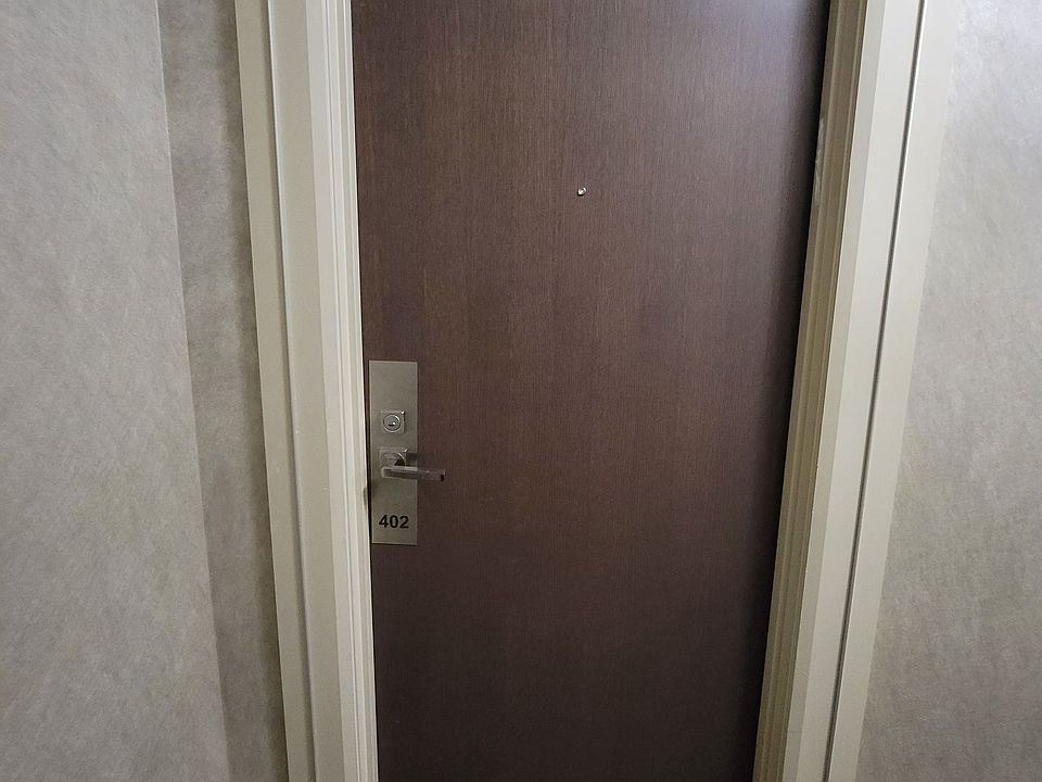 1st image of 75 N Park Rd #402