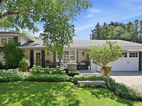 3rd image of 3462 Regal Rd