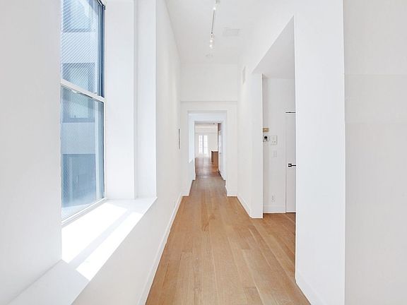 5th image of 6 Bond St APT 4