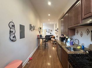 2559 W North Ave #1R, Chicago, IL 60647