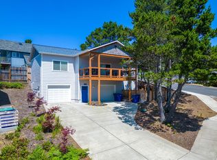 1254 SE 48th Pl, Lincoln City, OR 97367