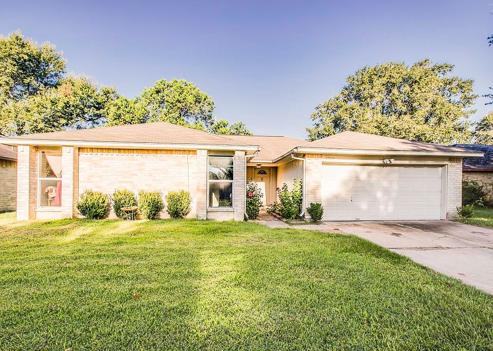 1st image of 22114 Pearl Lake Dr