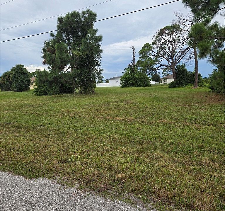 2nd image of 6 Masthead Rd