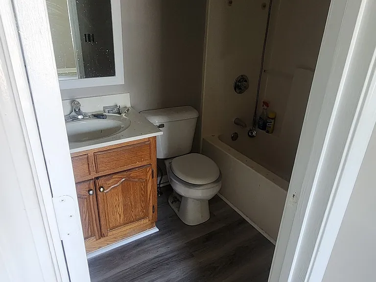 610 N Greenwood Ext — Photo 12