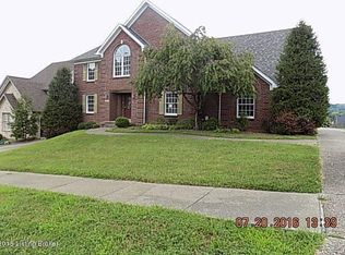 7607 Parkridge Trce, Louisville, KY