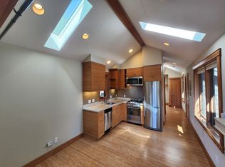 1137 Gilman St, Berkeley, CA 94706