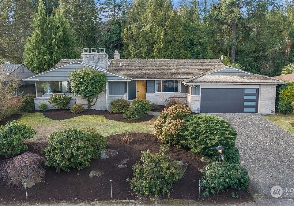 1st image of 16021 38th Avenue NE