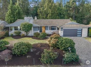 16021 38th Ave NE, Lake Forest Park, WA