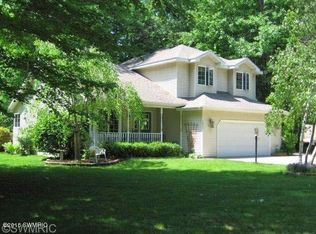 1833 N Tall Oaks, Ludington, MI 49431