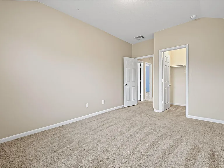16419 Sheffield Run Dr — Photo 37