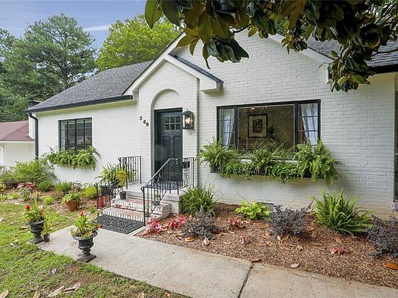 4th image of 368 Seminole Dr NE
