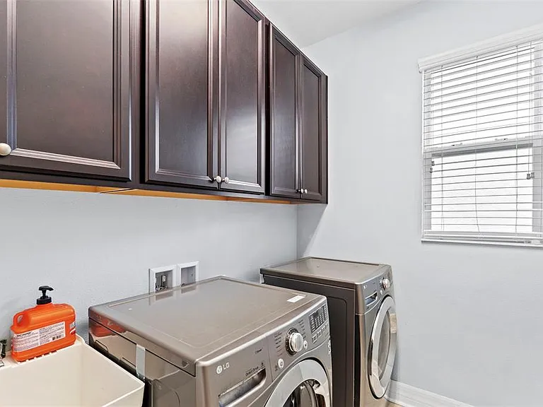 4545 Scarlet Loop — Photo 21