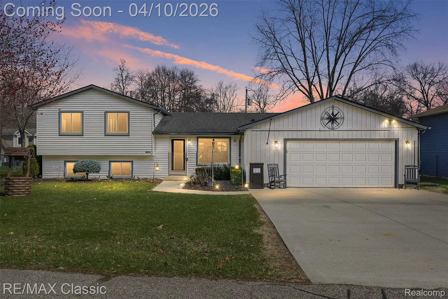 484 W Beechdale St photo 1