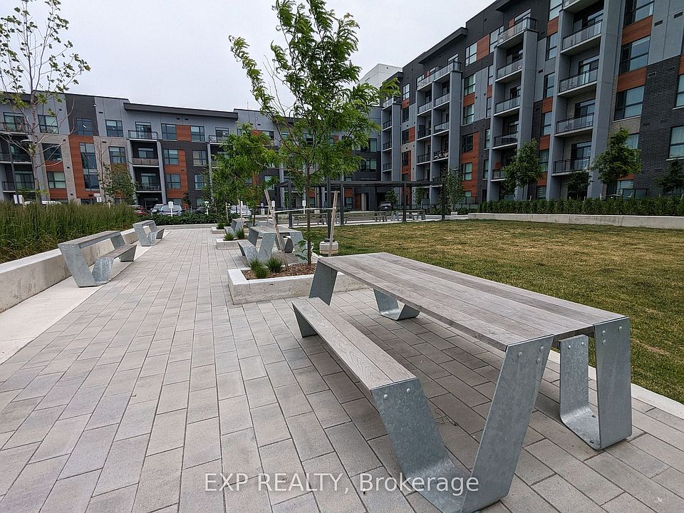 1st image of 95 Dundas St W #510