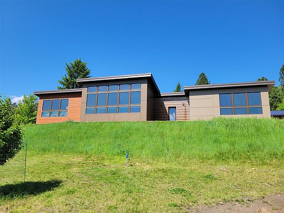 4th image of 16079 Queen Annes Ln
