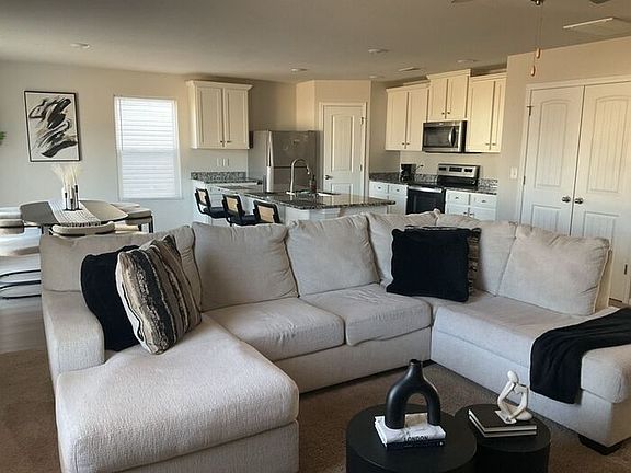 3rd image of 511 Morning Mist Rd