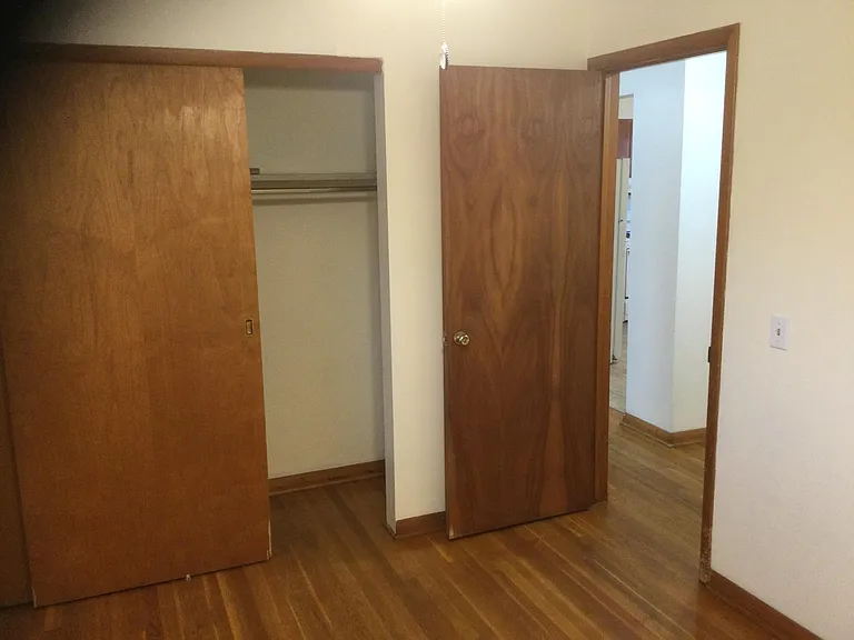 110 N Crater Ave — Photo 10