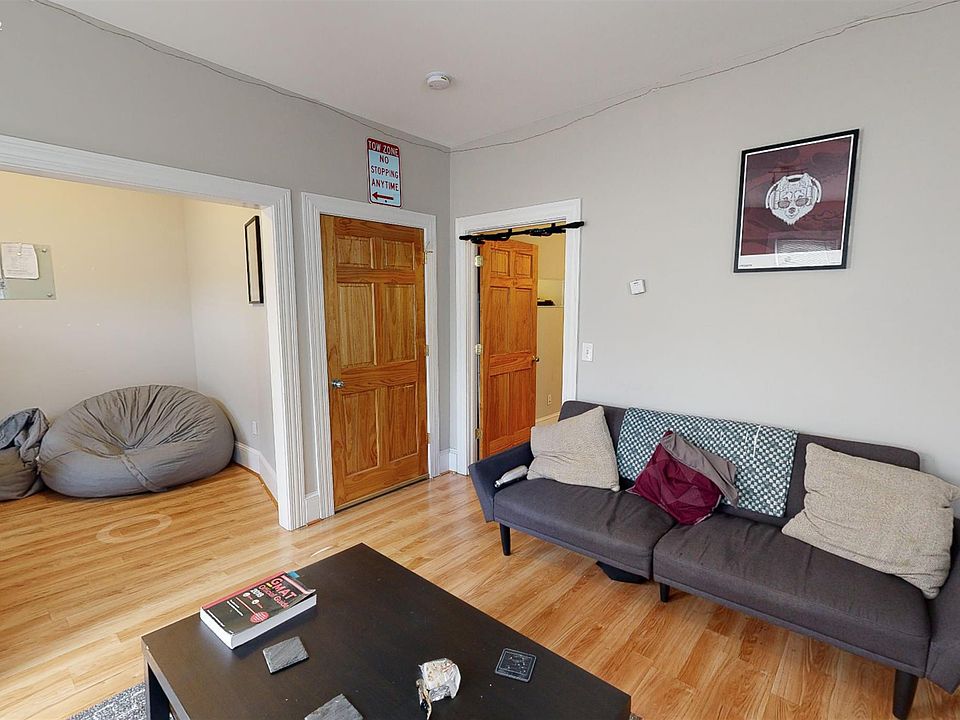 1st image of 27 Portsmouth St #1