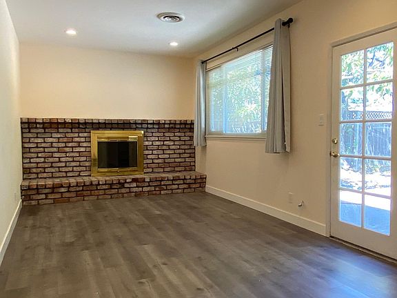 4th image of 1320 Teresita Dr
