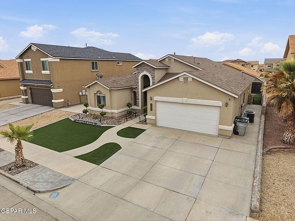 3rd image of 14520 Meadow Lawn