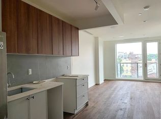 179 N 7th St APT 3D, Brooklyn, NY 11211