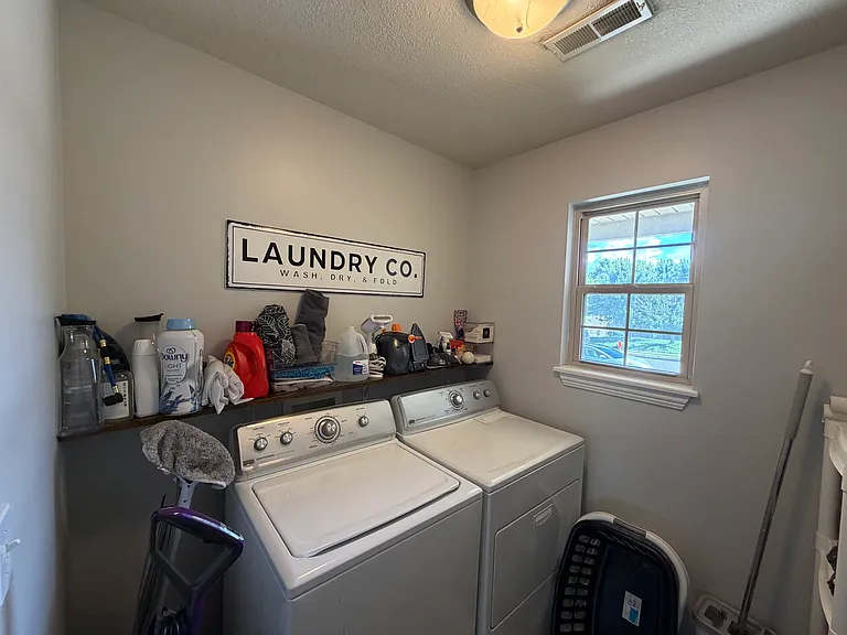 4807 Burbank Loop — Photo 20