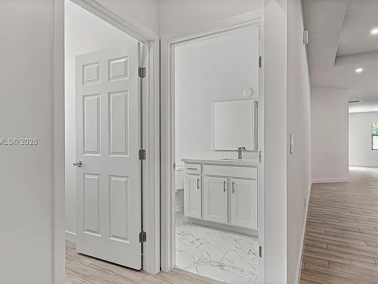 7704 Pacific Ave — Photo 18