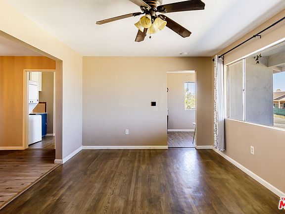 3rd image of 62137 Desert Air Rd