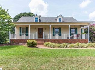 349 Shoreham Ln, Inman, SC 29349