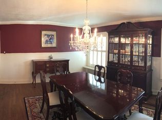 1105 Kensington Ave, Grosse Pointe Park, MI 48230