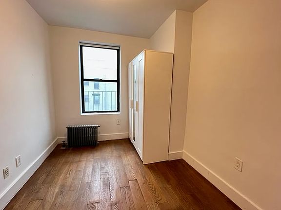 5th image of 165 W 127th St APT 4G