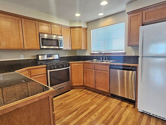5th image of 12325 28th Ave NE APT C