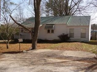 106 Stanley St, Corinth, MS 38834