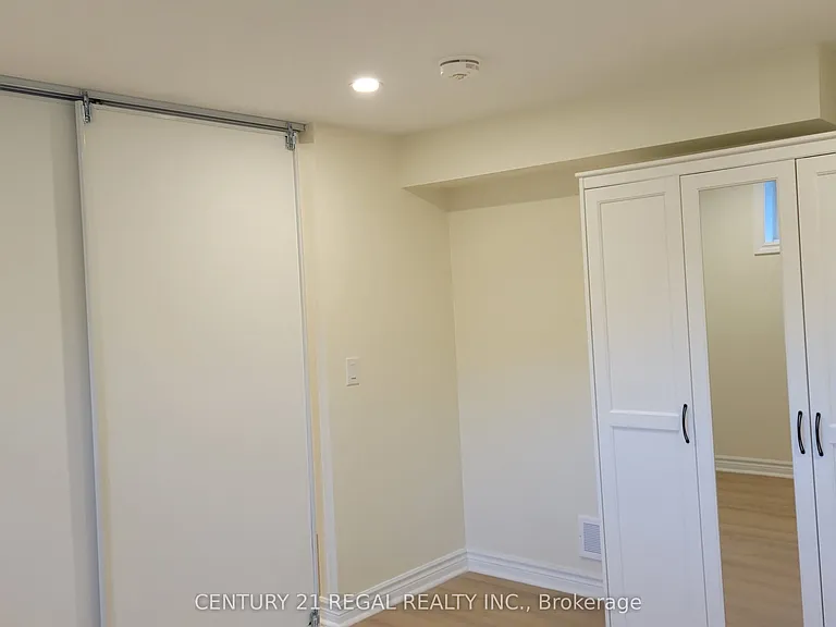 34 Pleasant View Dr #3 — Photo 7
