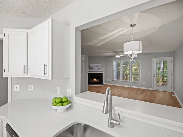 6063 Epping Forest Dr, Raleigh, NC 27613