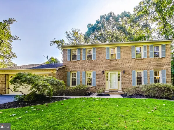 9729 Maury Rd, Fairfax, VA 22032