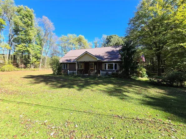 13912 Kinsack Rd, Centerville, PA 16404