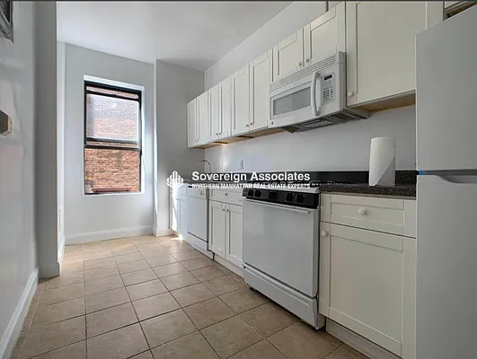 Rented by Sovereign Associates | media 5